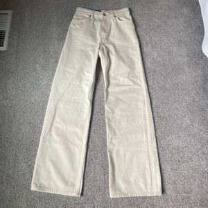 ASOS straight leg jean. Never worn. Cream. Size 4.